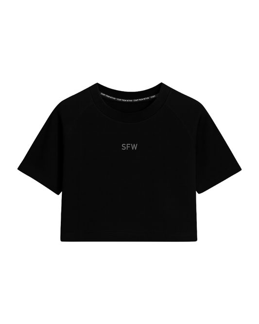 CROPTOP OVERSIZE ESSENTIAL NEGRO